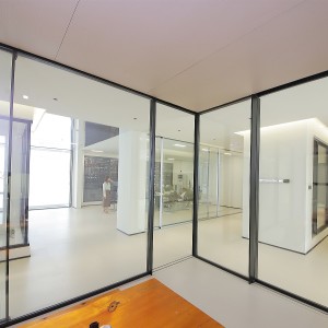 SED200_90-Degree_Corner_slimline_sliding_patio_door