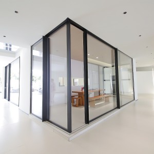 SED200_90-Degree_slimline_sliding_doors